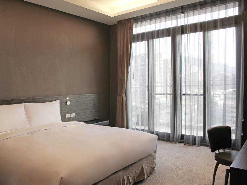 Capital Hotel Songshan Тайбэй Экстерьер фото